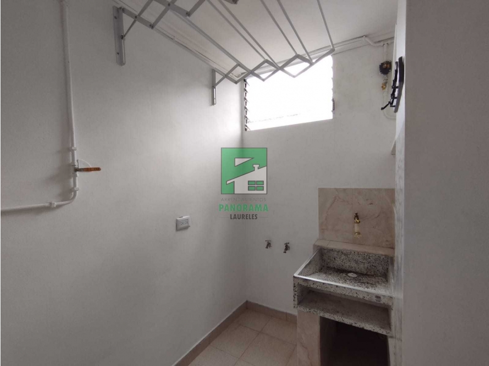 APARTAMENTO EN ARRIENDO SECTOR LA ALMERIA — foto 3
