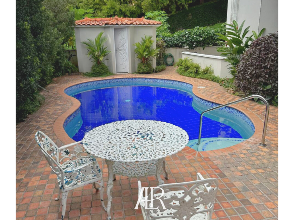 Vendo Casa Unifamiliar Esquina con piscina privada Betania, Dos Mares — foto 2