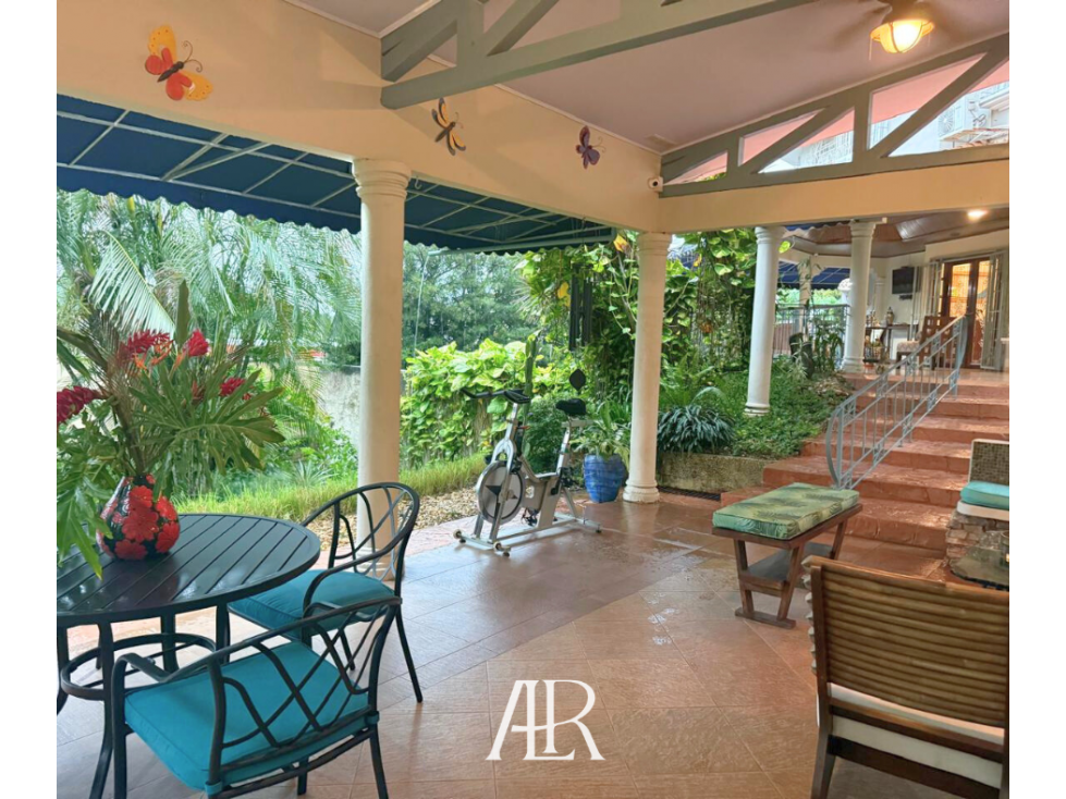 Vendo Casa Unifamiliar Esquina con piscina privada Betania, Dos Mares — foto 3