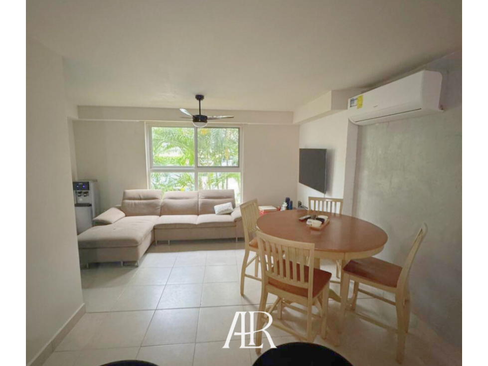 VENDO APARTAMENTO PH AIRES DEL MAR, PLAYA CARACOL (CHAME)