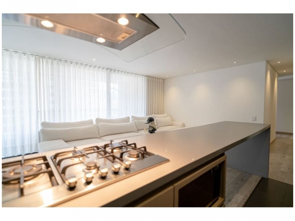 Apartamento en Medellin, sector altos del Poblado — foto 3