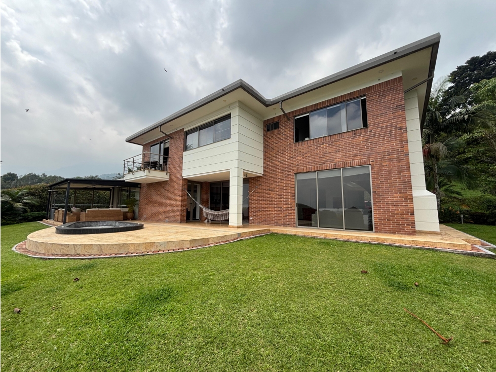 Casa en venta en Envigado, Escobero parte baja