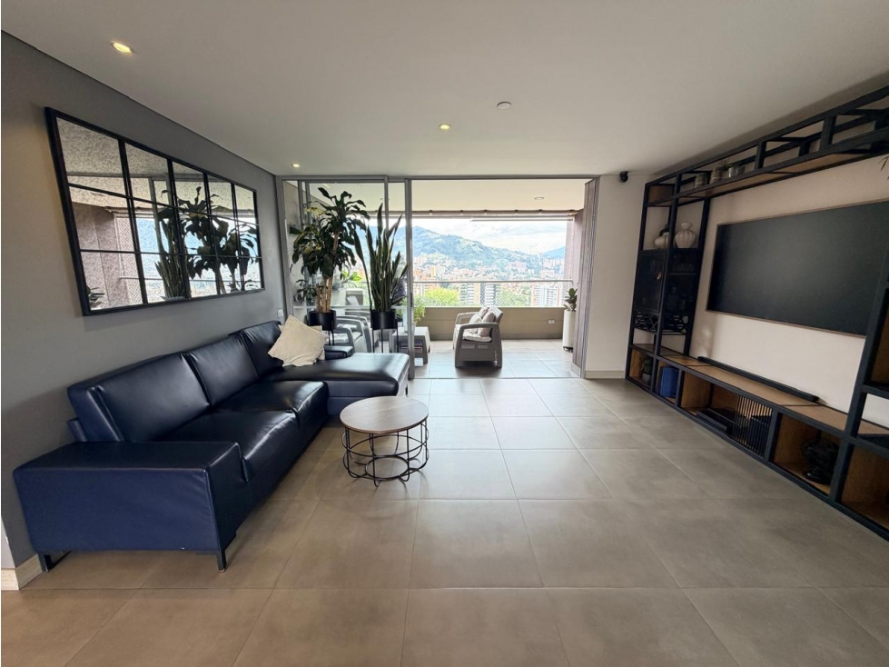 Apartamento para la venta en el sector de benedictinos, Envigado