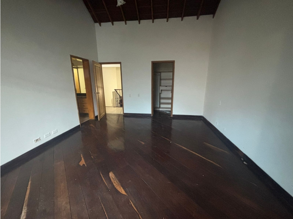 Casa en arriendo sector Altos del Poblado, Medellín — foto 5