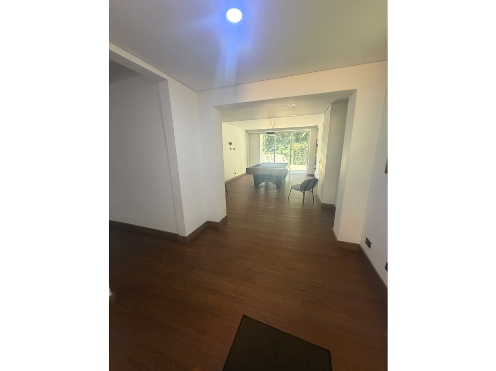 HERMOSA CASA EN ARRIENDO VACÍO O AMOBLADA EN EL ESCOBERO, ENVIGADO — foto 2