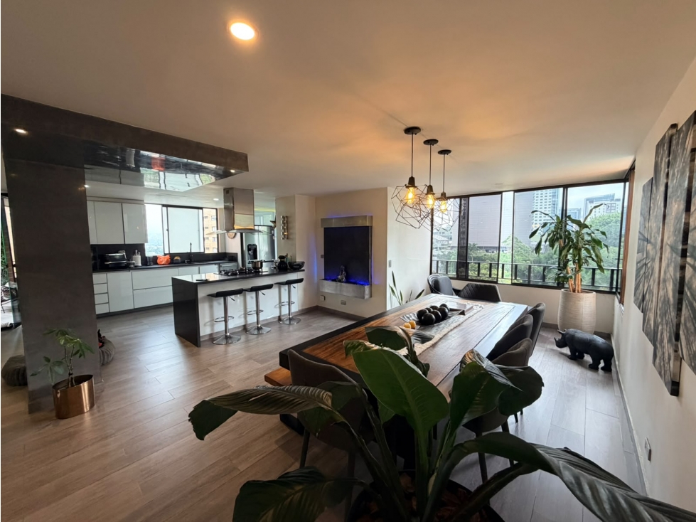 Apartamento para la venta en el sector milla de oro, Poblado