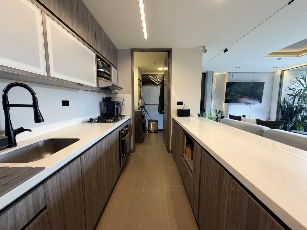 Apartamento para arriendo amoblado, sector cola del zorro, Poblado — foto 4