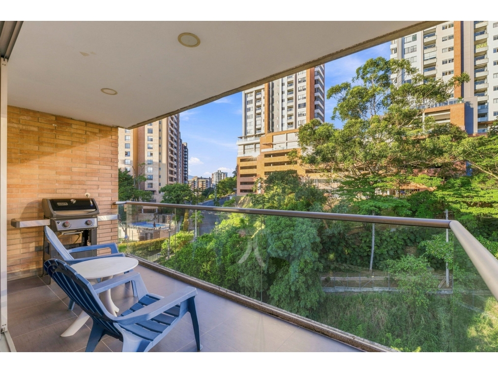 Apartamento en El Poblado, sector Castropol — foto 4