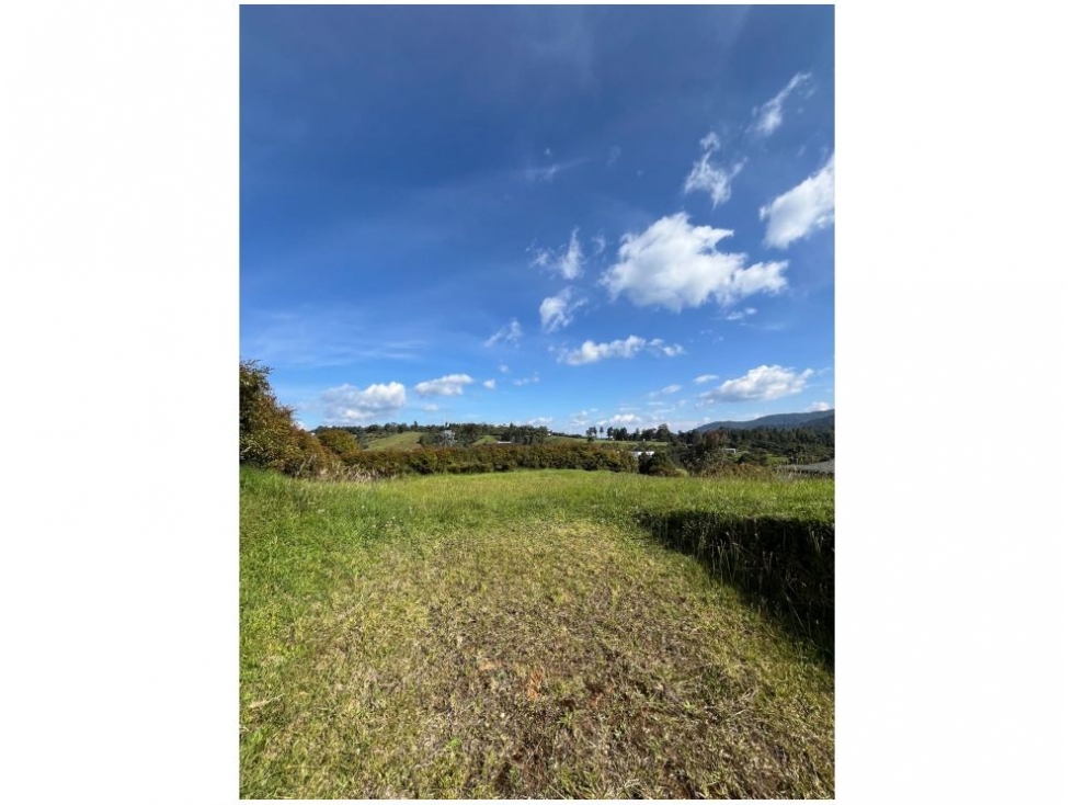 LOTE interno en unidad cerrada con vista definida en palmas — foto 3