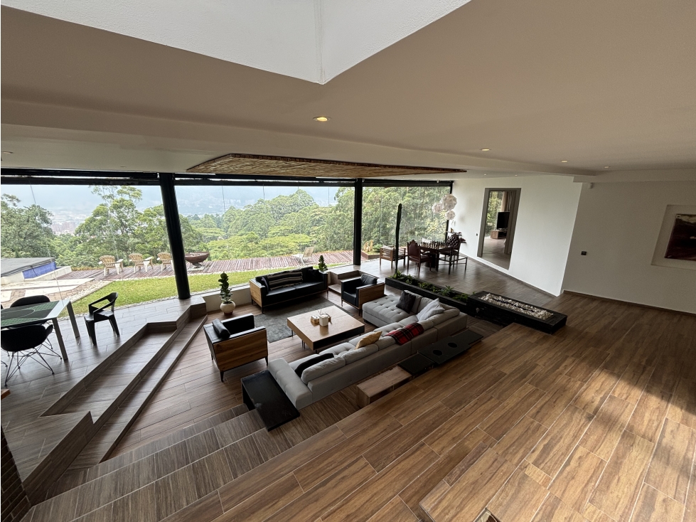Casa para venta o arriendo sector El Poblado, Medellín