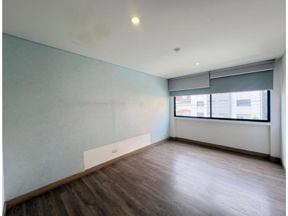 Apartamento en medellin, sector Laureles