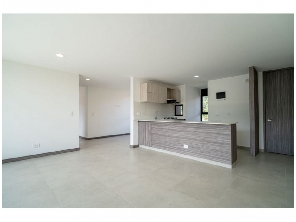 Apartamento en Envigado, sector Camino Verde — foto 3
