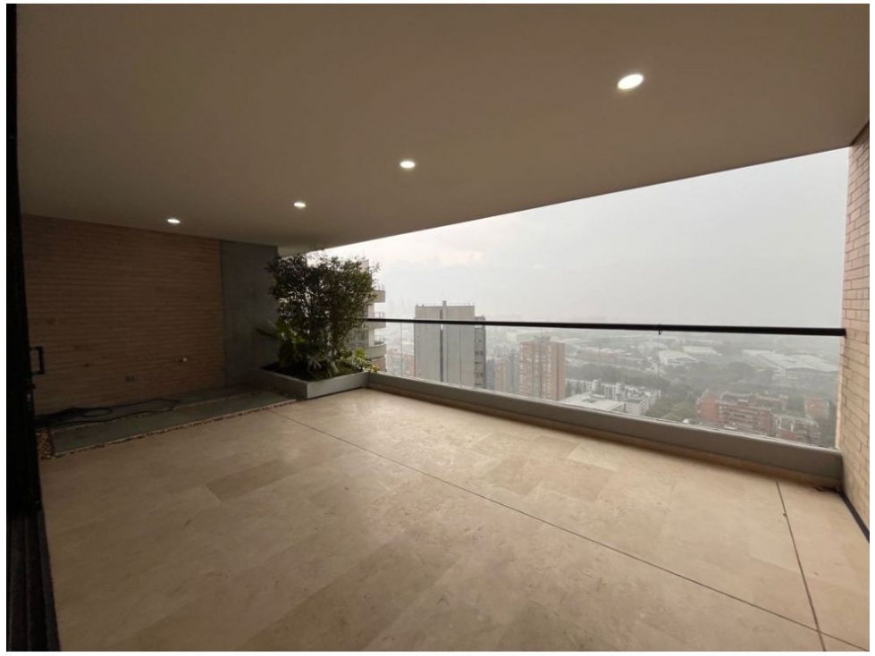 Apartamento en Medellin, sector Santa Maria de los Angeles — foto 3