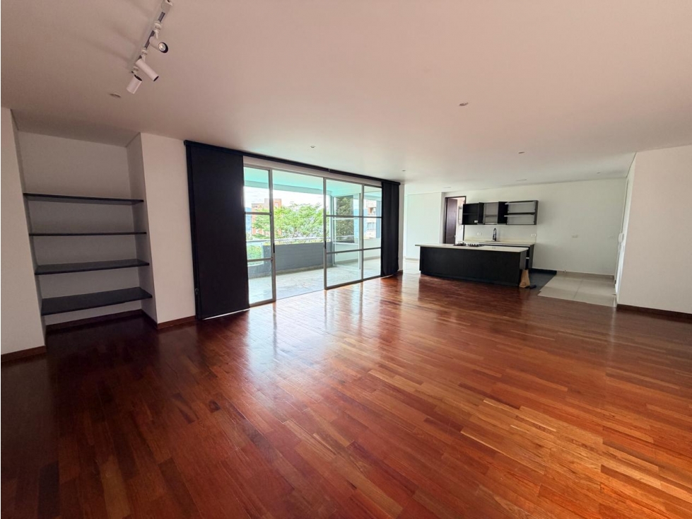 Apartamento para arriendo sector la Calera El Poblado — foto 2