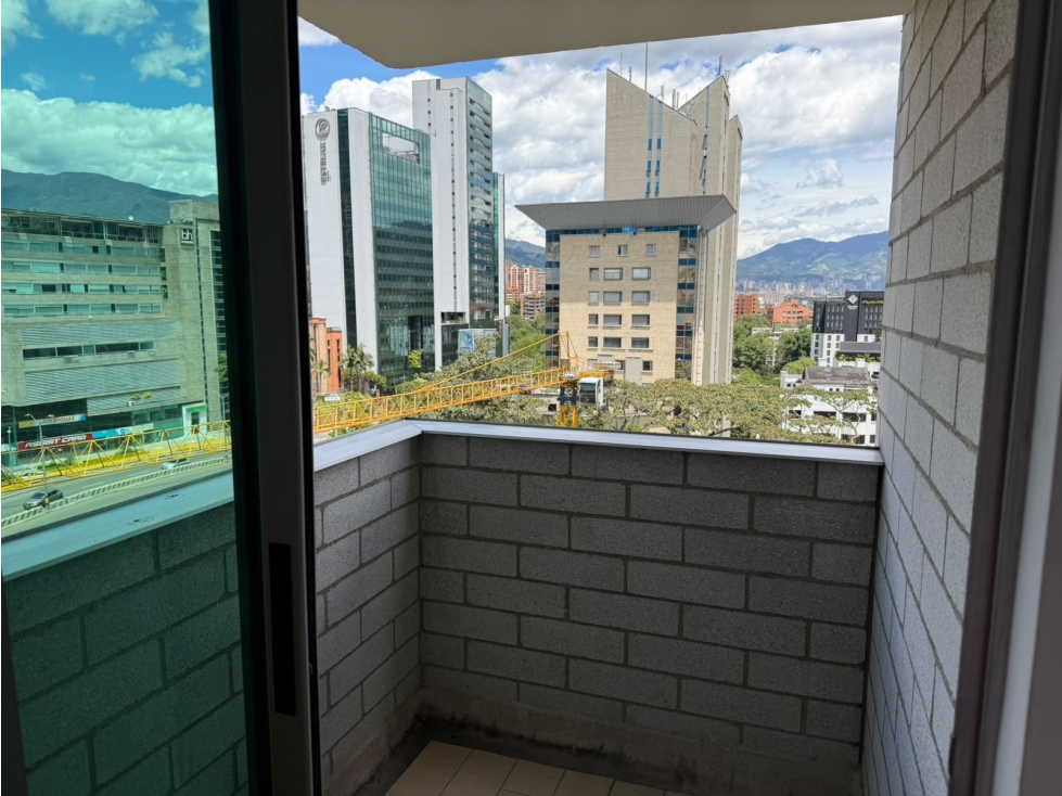 Arriendo amoblado o vacio, sector poblado milla de oro — foto 3