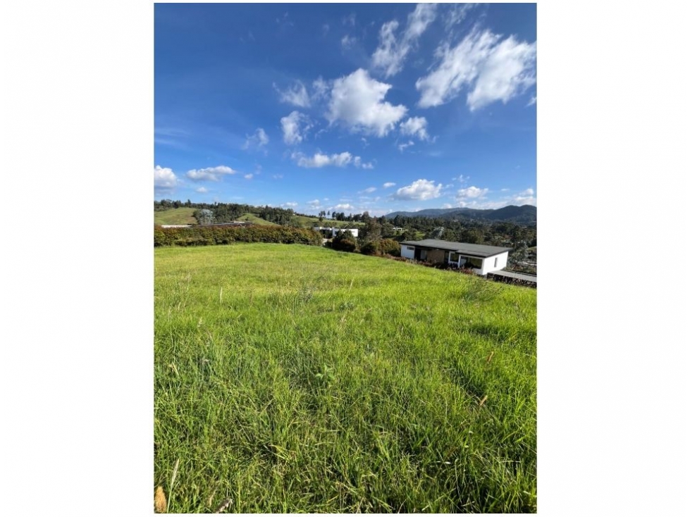 LOTE interno en unidad cerrada con vista definida en palmas — foto 5