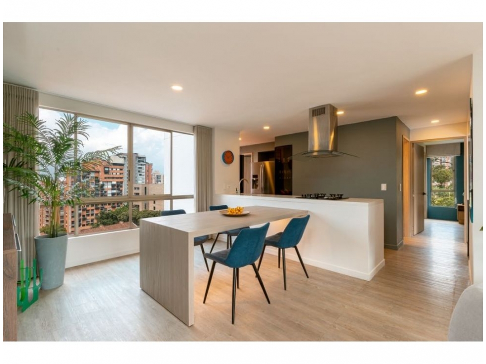 Apartamento en el Poblado, sector Lalinde