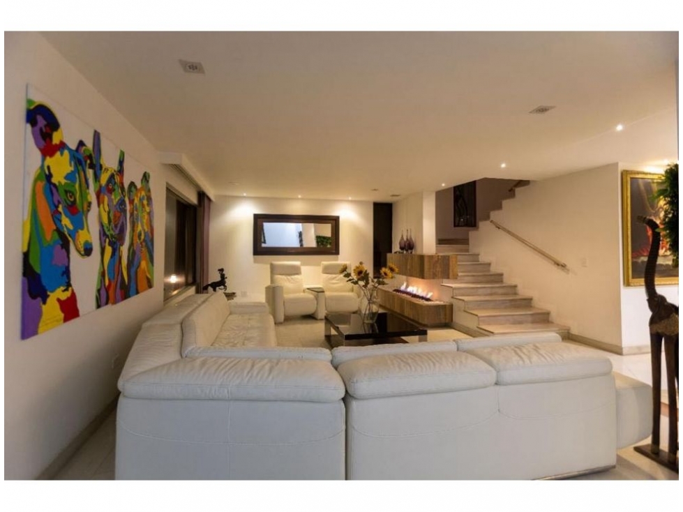 HERMOSA casa con jacuzzi y deck cubierto sector CLUB CAMPESTRE — foto 6