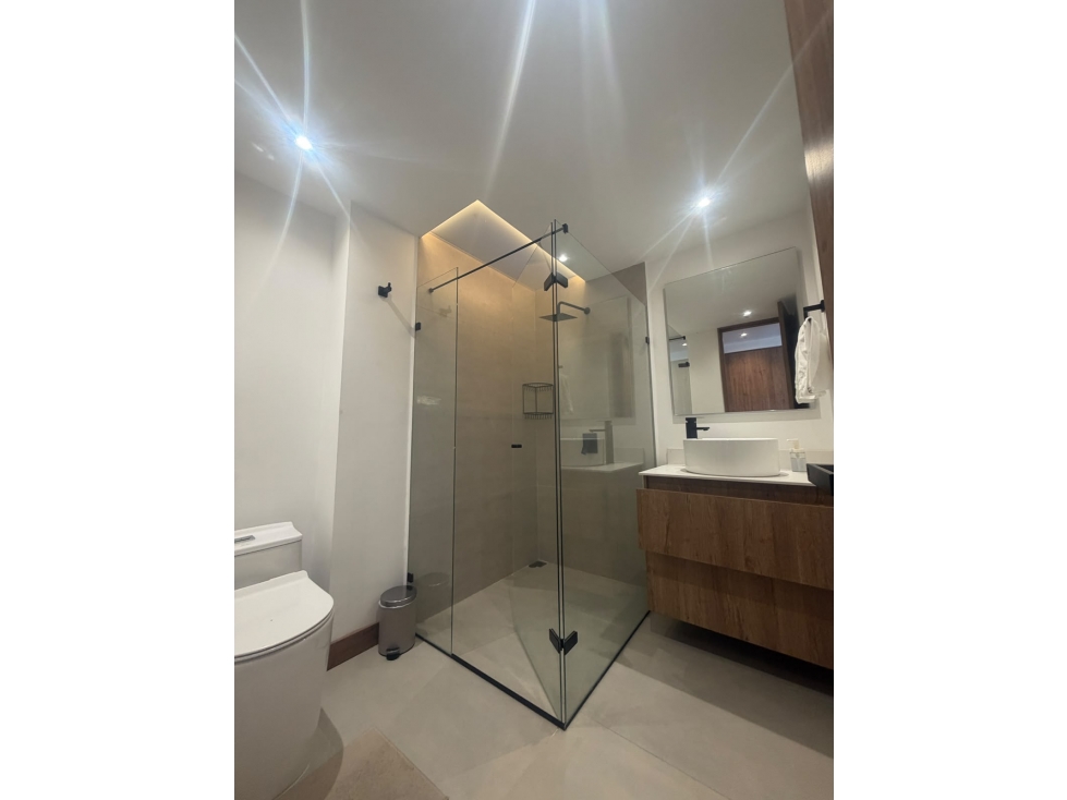 HERMOSA CASA EN ARRIENDO VACÍO O AMOBLADA EN EL ESCOBERO, ENVIGADO — foto 6