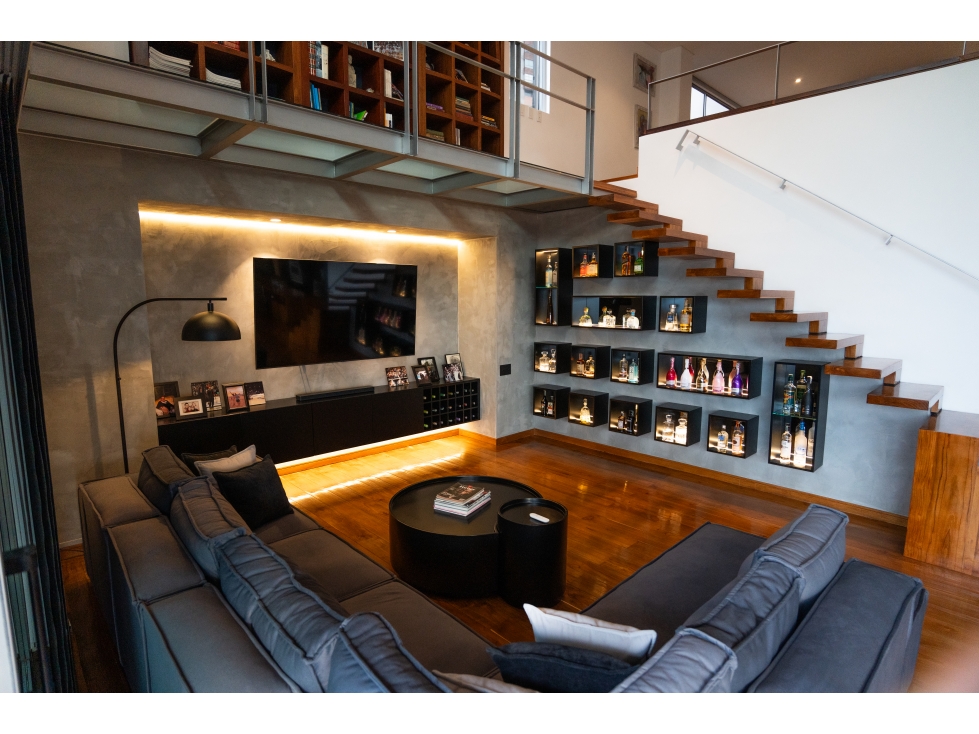 Penthouse dúplex de lujo en Provenza