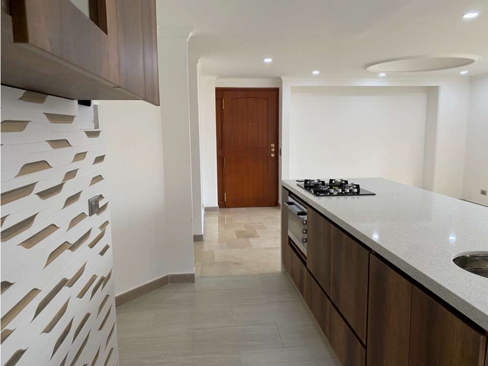Apartamento en El Poblado, sector San Lucas