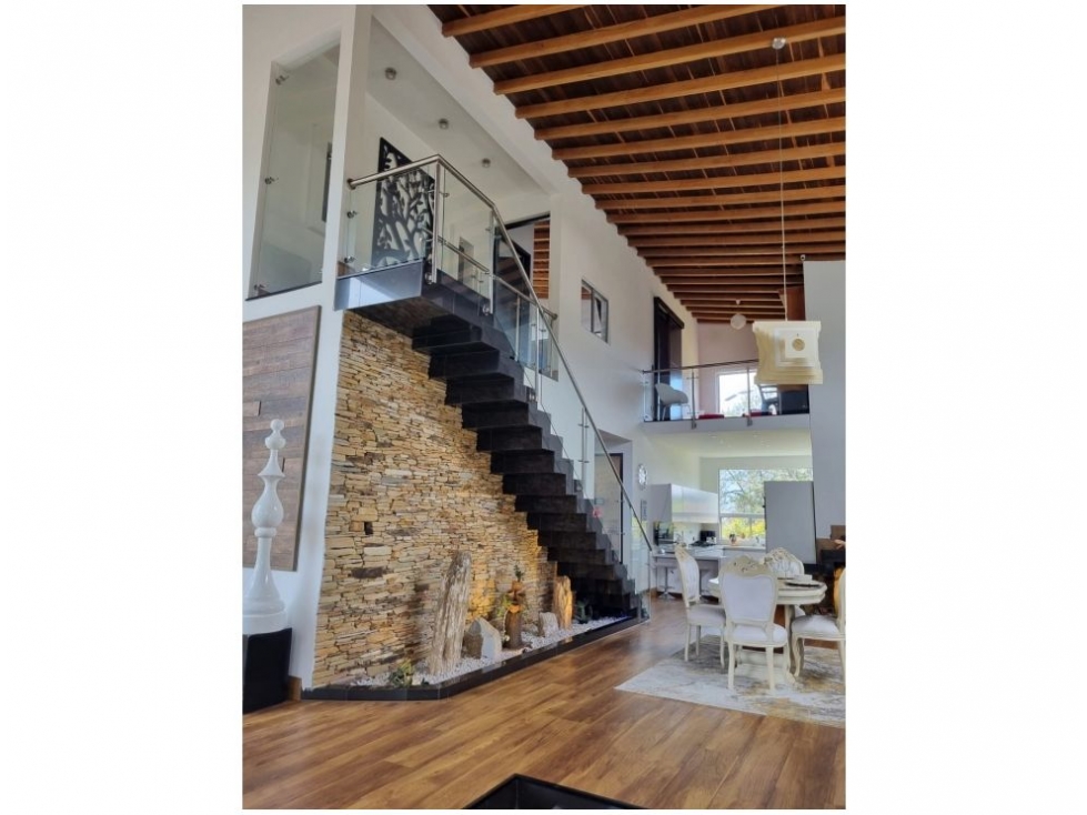 Casa campestre venta y/o alquiler, Sector Altos del Escobero, Envigado — foto 3