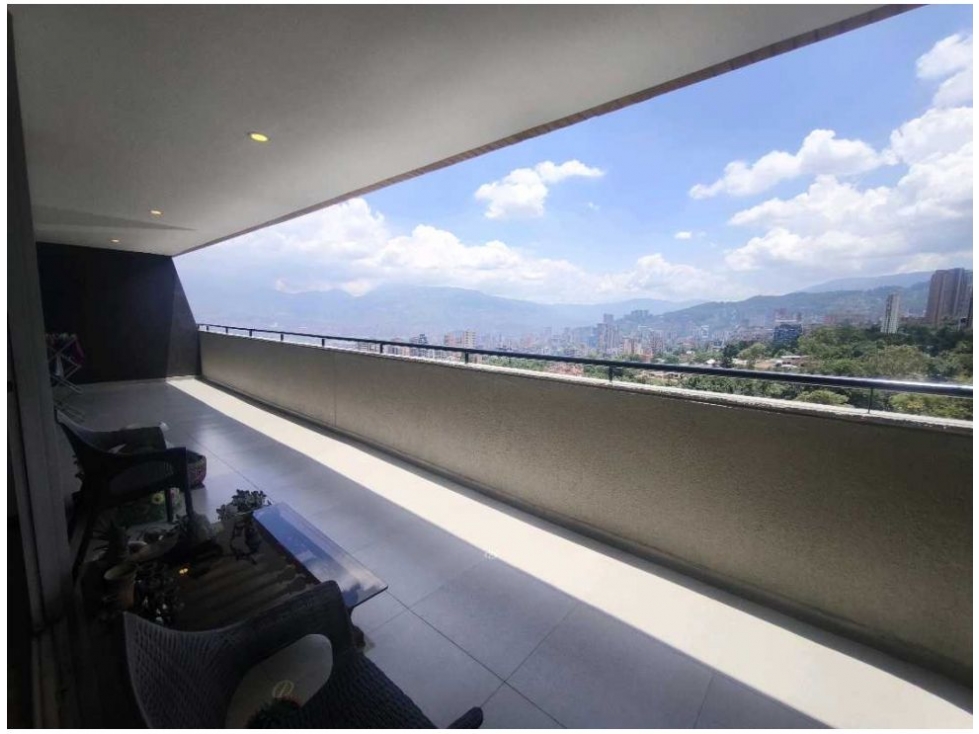 Apartamento en El Poblado, sector El Tesoro