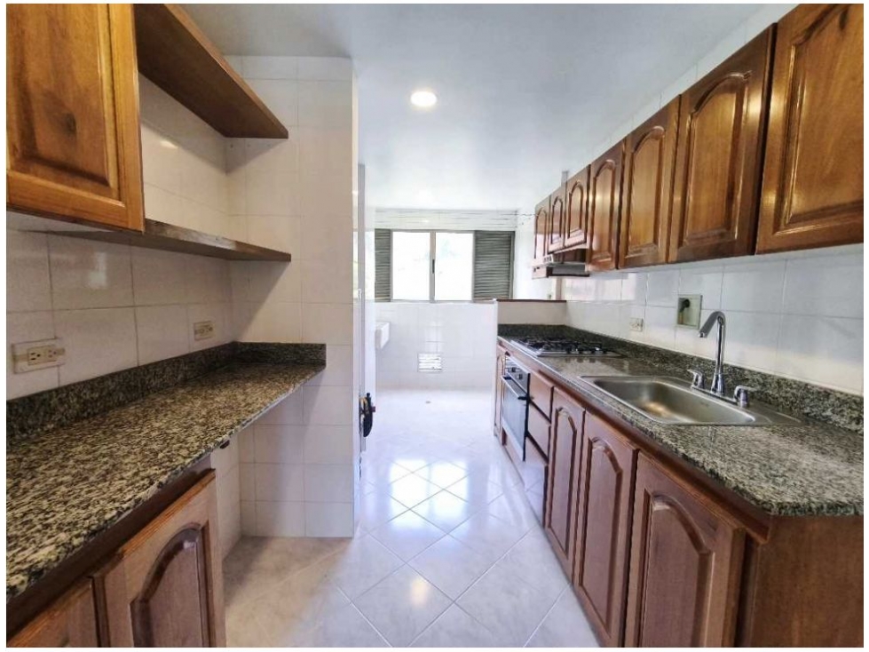 Apartamento en el Poblado, sector Country Club Palmas — foto 6