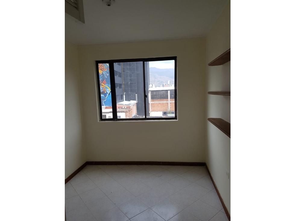 Venta de apartamento Florida Nueva 4 piso sin ascensor