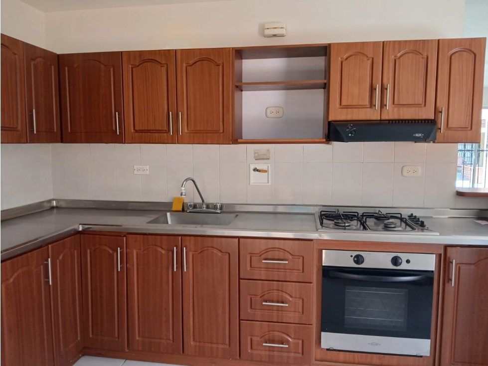 Venta de casa unifamiliar en San Antonio de Pereira (Rionegro)