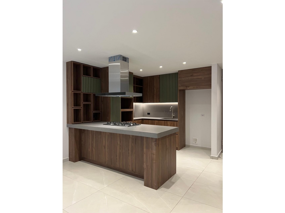 Venta de casa de 3 niveles en Barro Blanco unidad abierta — foto 2
