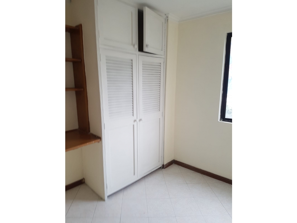 Venta de apartamento Florida Nueva 4 piso sin ascensor — foto 4