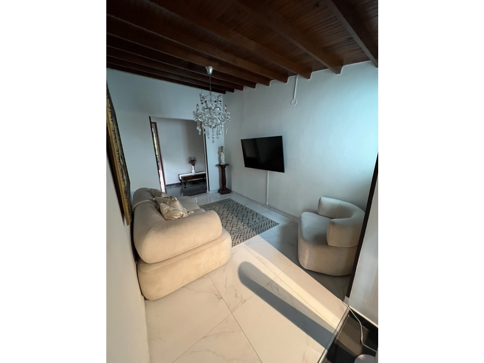 VENTA CASA PARTE BAJA CALASAZ SEGUNDO PISO CON COLEGA — foto 3