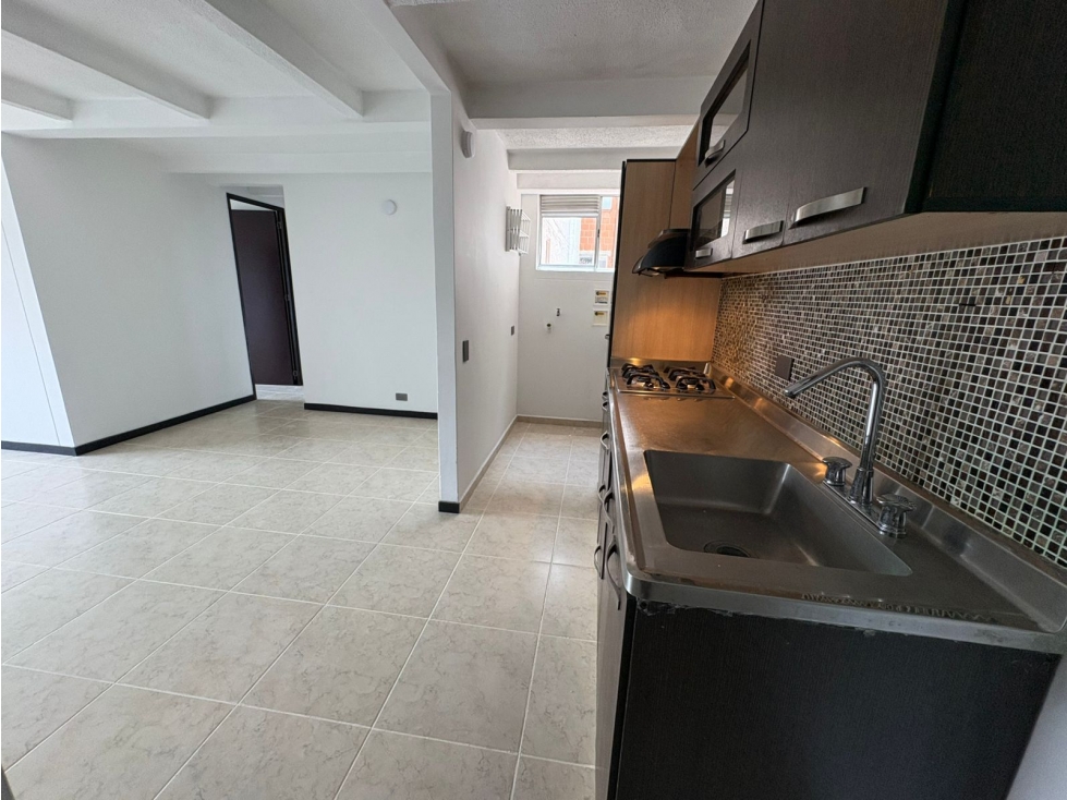 VENTA APARTAMENTO EN LOS COLORES — foto 5