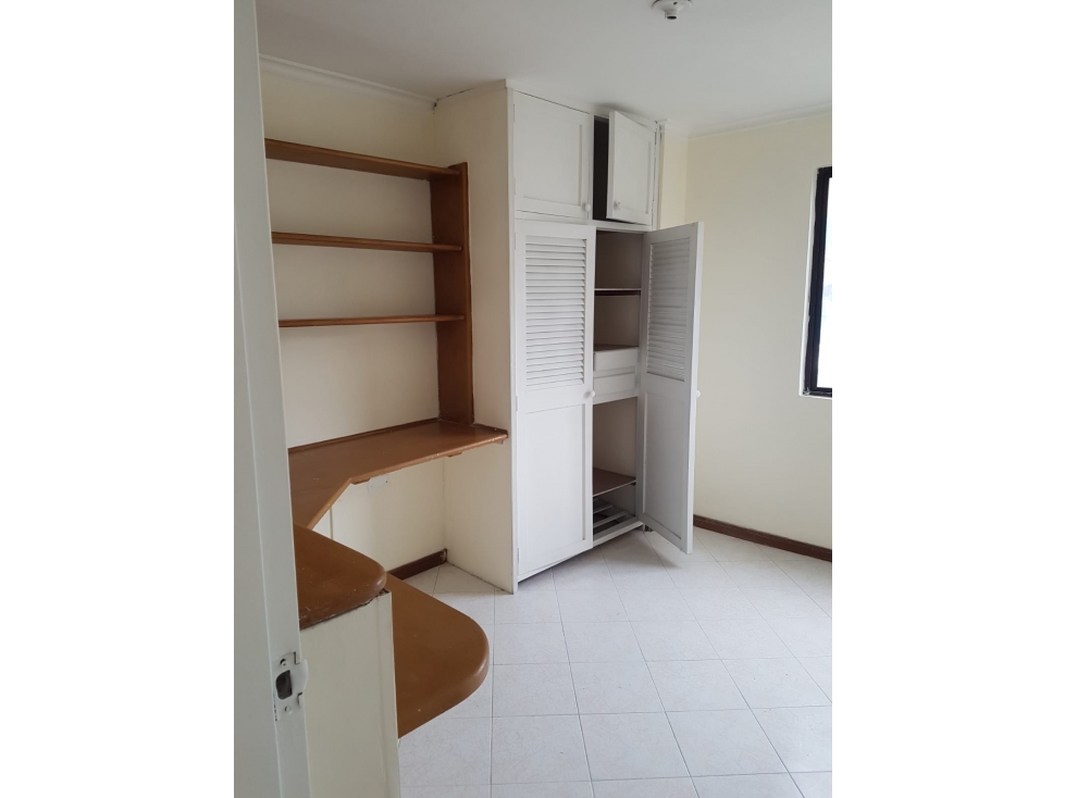 Venta de apartamento Florida Nueva 4 piso sin ascensor — foto 6