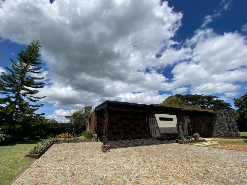 HERMOSA CASA PARCELACION CERCA AL CLUB LLANOGRANDE — foto 3
