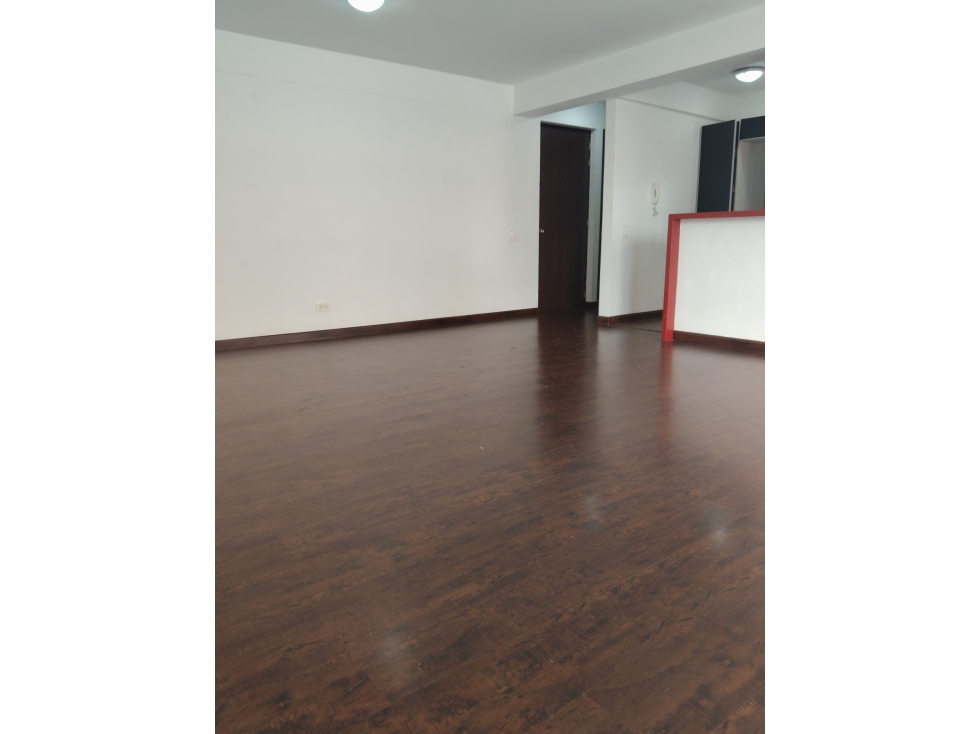 VENTA APTO SABANETA LOMA LINDA