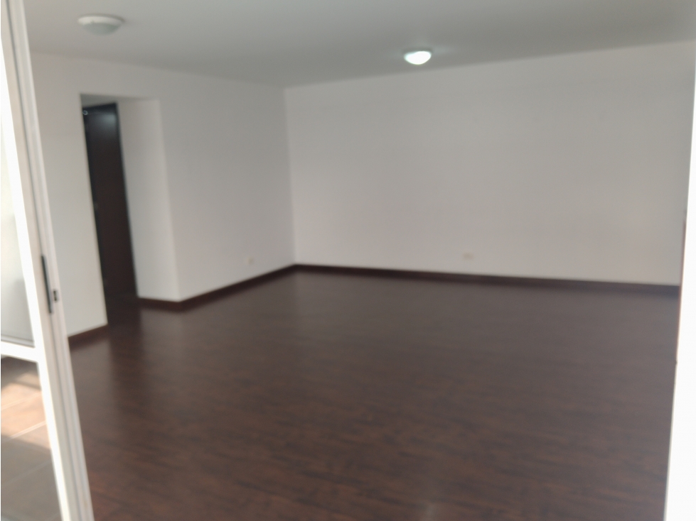 VENTA APTO SABANETA LOMA LINDA — foto 3