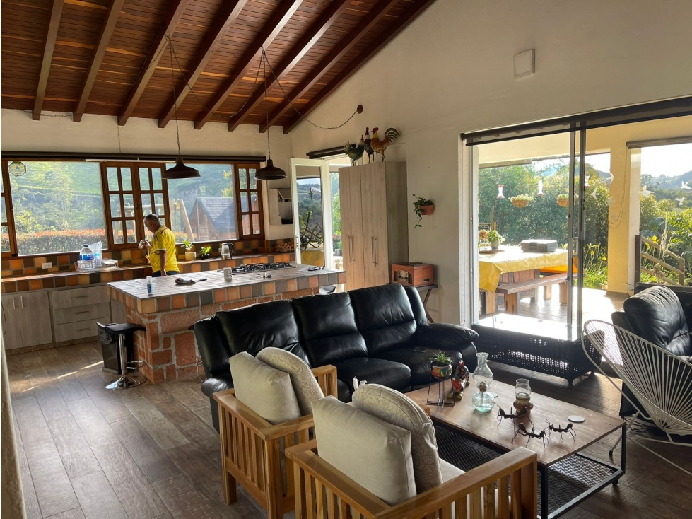 Vendo Hermosa Finca en Vereda Llanadas en Marinilla, Antioquia — foto 4
