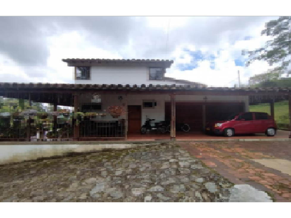 FINCA EN LA CEJA, VEREDA LAS LOMITAS