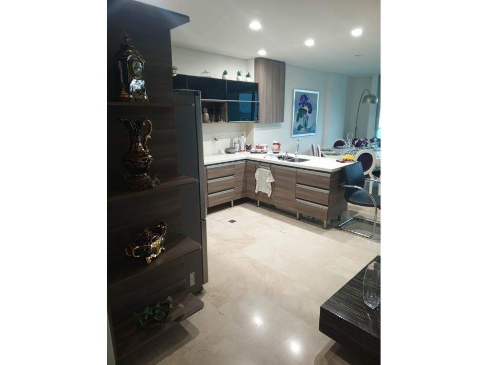 VENDO HERMOSO APARTAMENTO EN SABANETA SECTOR LAS LOMITAS — foto 3
