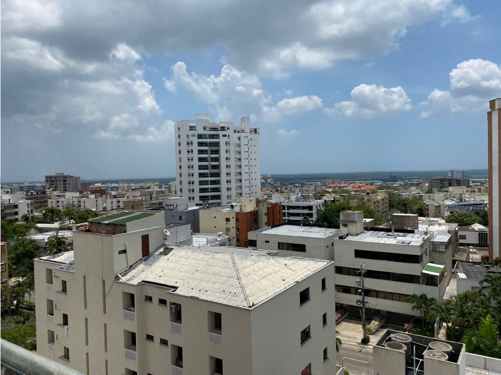 Apartamento en Altos de Riomar Edif Palma Vecchia Piso 8 Venta — foto 2