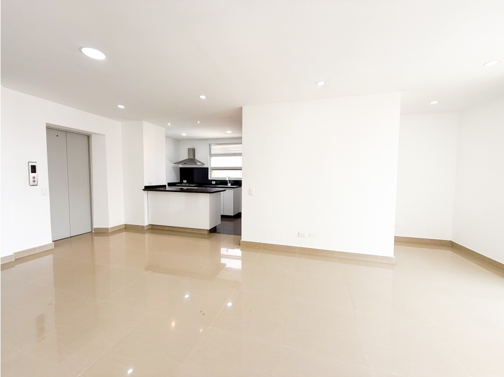 Apartamento en Altos de Riomar Edif Palma Vecchia Piso 8 Venta — foto 3