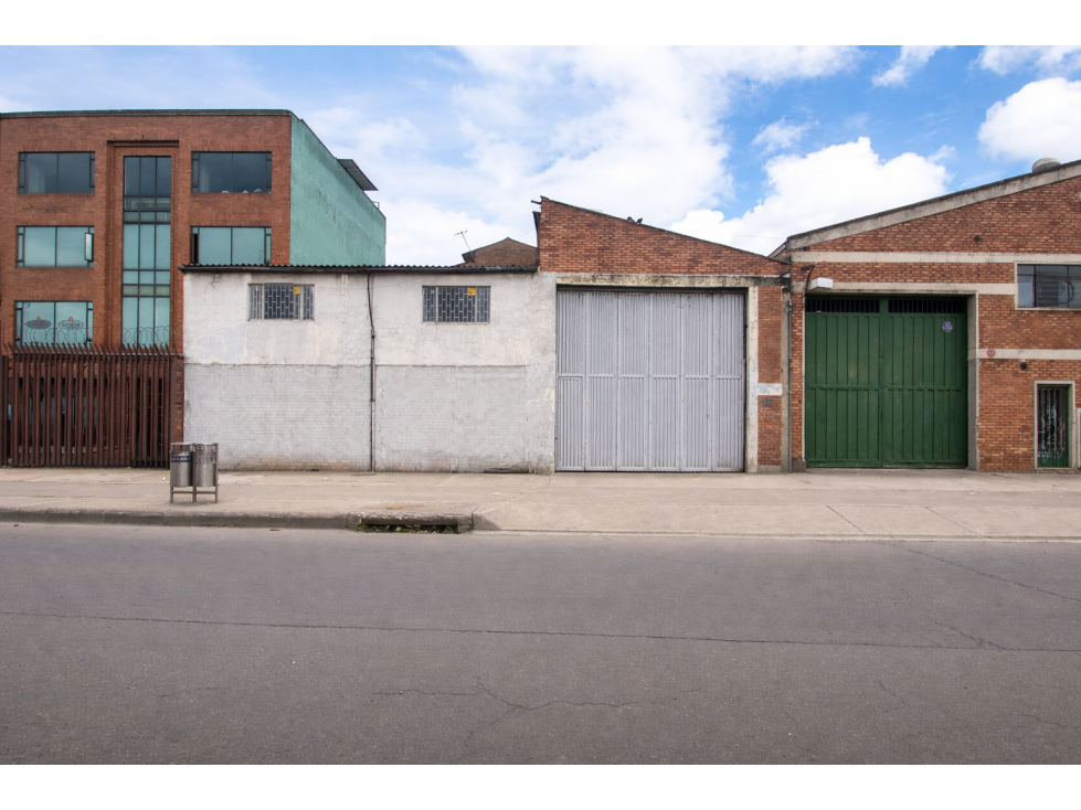 BODEGA PUENTE ARANDA GORGONZOLA 950 M2 VENTA $4 MIL MILLONES