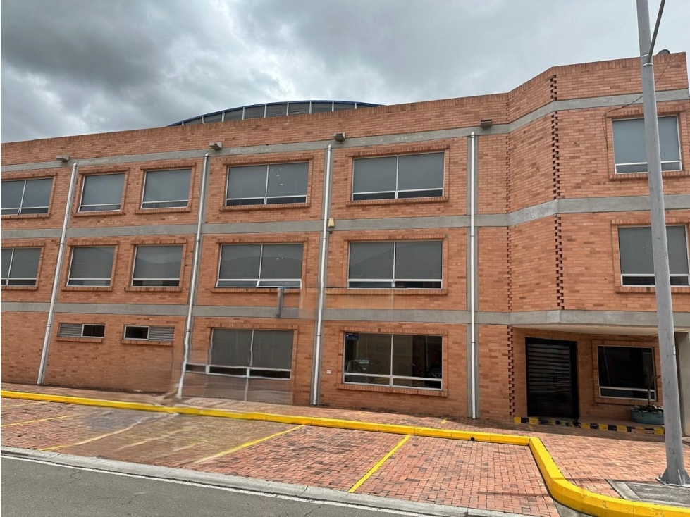 BODEGA 1.750 M2 TOCANCIPA PARQUE INDUSTRIAL - 2