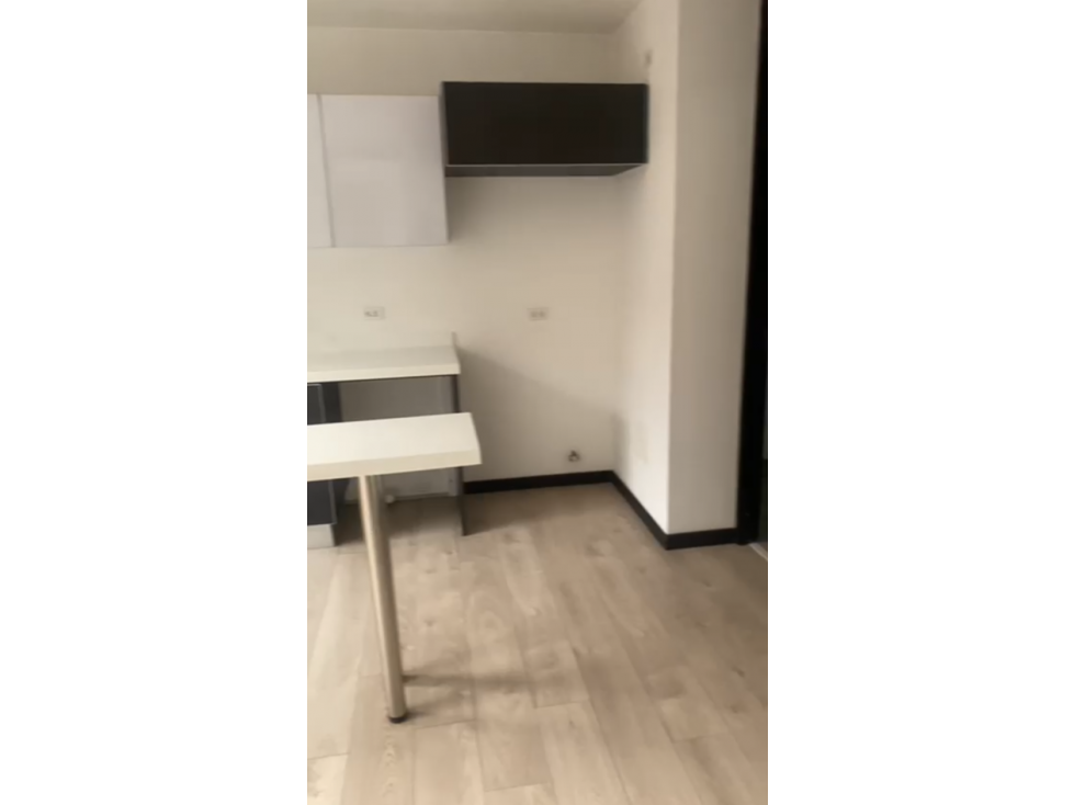 APARTAMENTO EN VENTA RENTANDO 51 M2 AUTOPISTA NORTE CON 86 VIRREY — foto 4