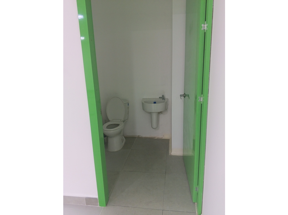 LOCAL COMERCIAL TOBERIN CALLE 161 CON 19 480 M2 $21.000.000 + IVA — foto 4