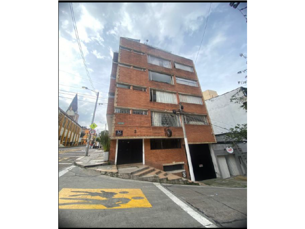 VENTA PERMUTA LOCAL COMERCIAL LA MACARENA BOGOTA 870 MILLONES 120 M2