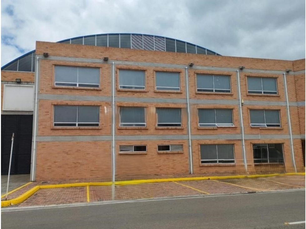 BODEGA 1.750 M2 TOCANCIPA PARQUE INDUSTRIAL - 1