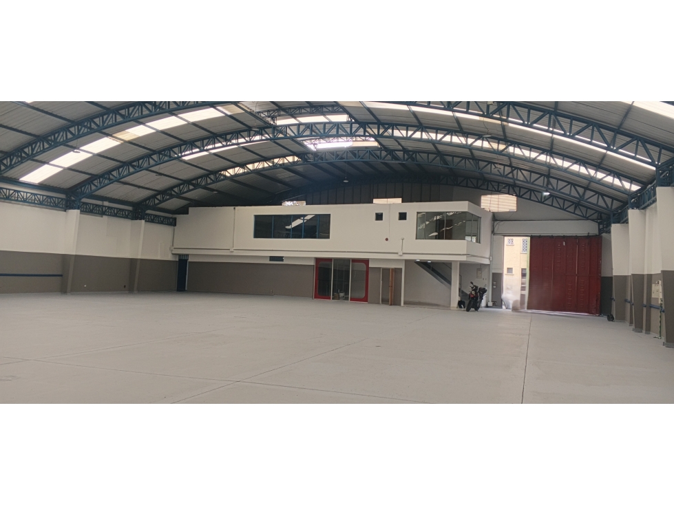 BODEGA 1.200 M2 GAITAN SECTOR CALLE 80 CARRERA 30, 35 KVA — foto 3